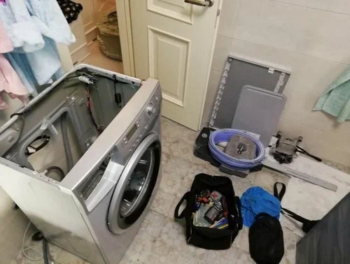 Ремонт стиральных машин Whirlpool в Вятских Поляне в октябре