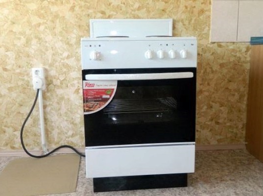 Установка электрической плиты в Вятских Поляне от Мастер24 — монтаж под ключ, цена от 1523 руб