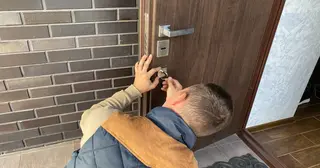 Ремонт дверного замка в Вятских Поляне – цена от 558 руб., Мастер24 – починить и усилить замок входной двери, наладка и реставрация